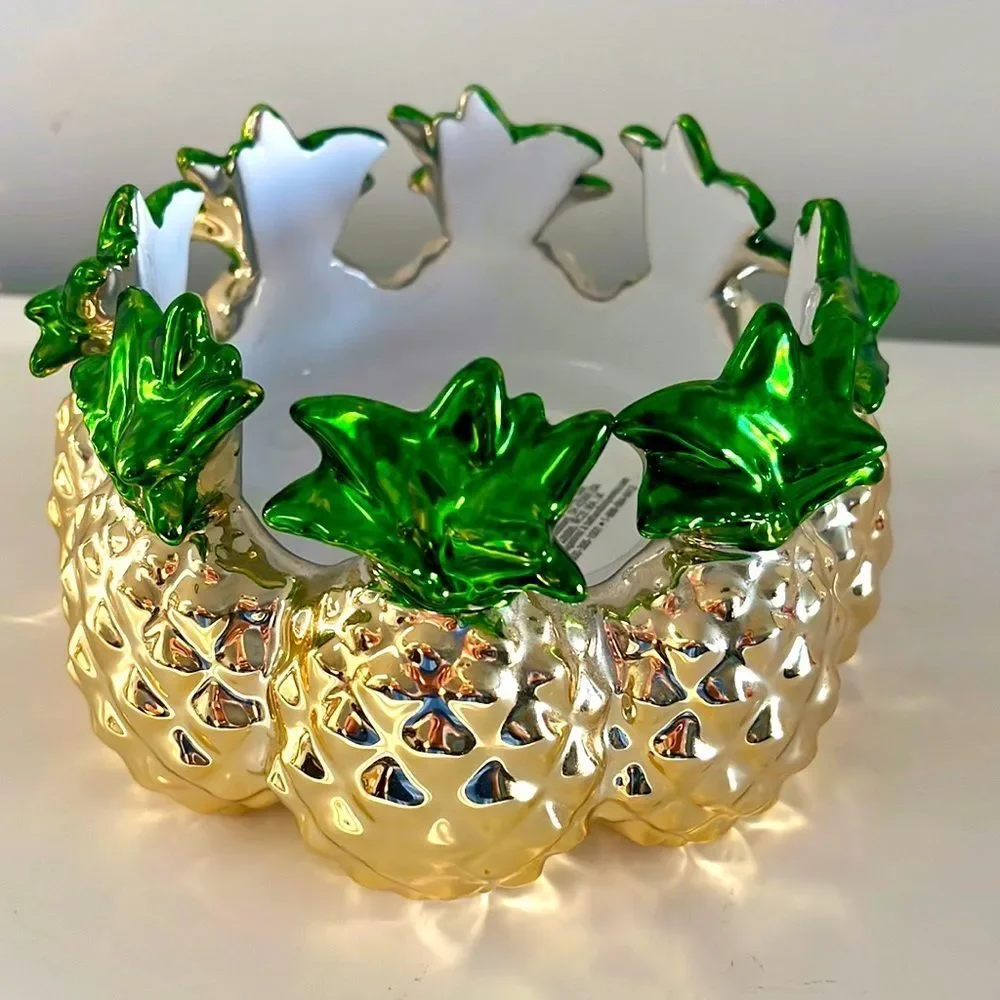 Bath & Body Works Pineapple Ring Pedestal